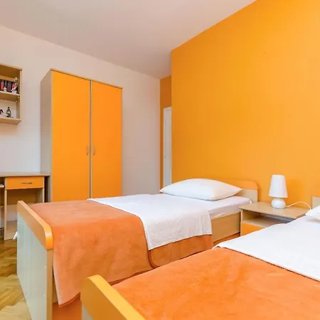 Doric スラティネ