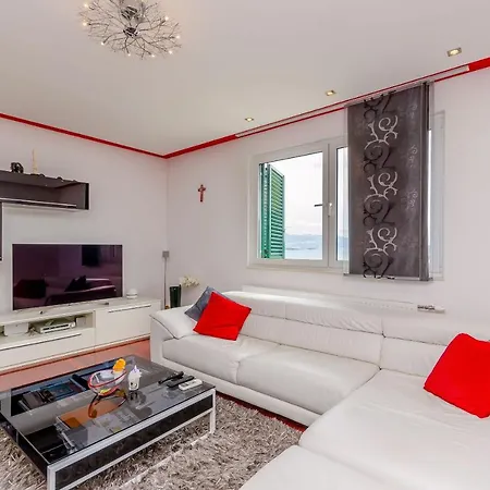 Doric * スラティネ