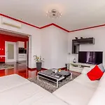 Apartament Doric *