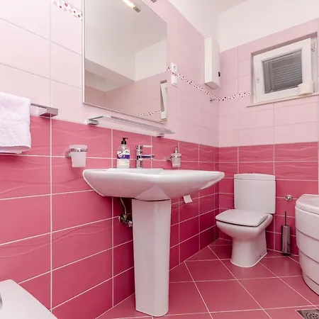 Apartamento Doric Slatine